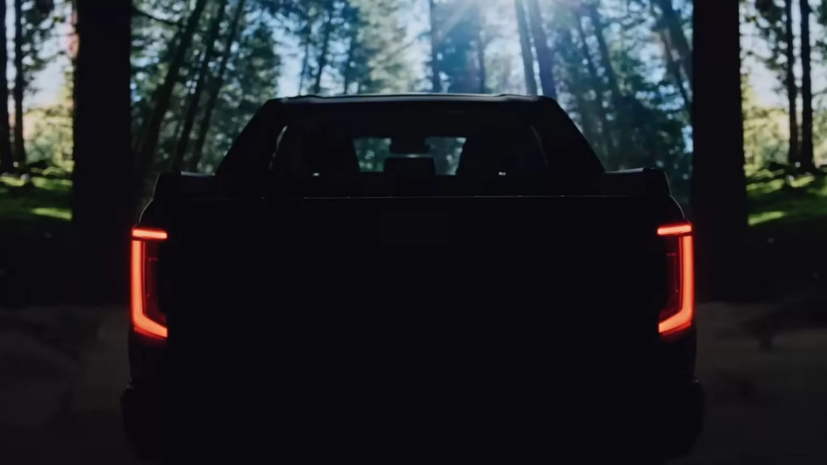 Teaser del nuevo Toyota Hilux 6
