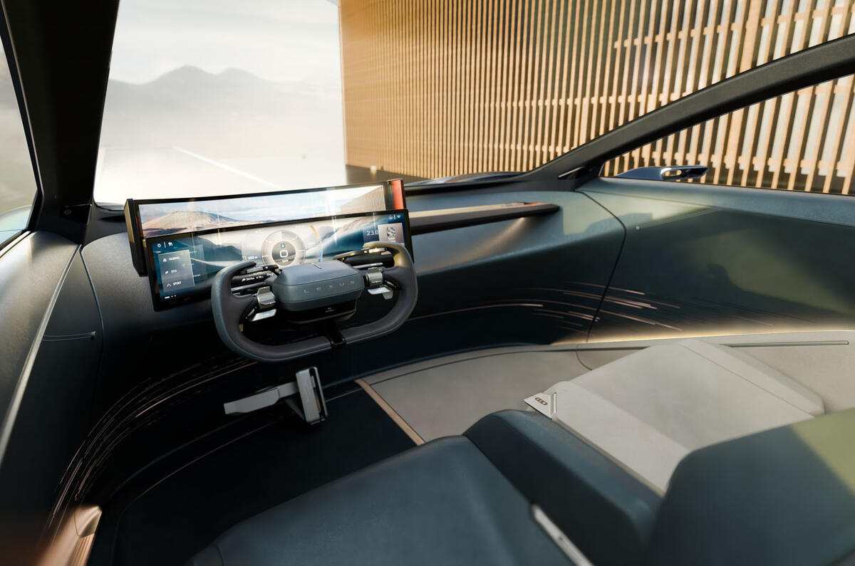 Interior frontal del Lexus LS Coupé Interior frontal del Lexus LS Coupé