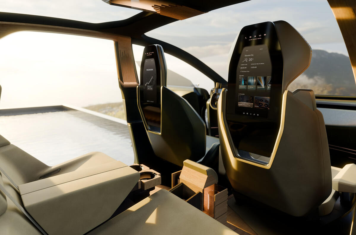 Interior trasero del Lexus LS Coupé Interior trasero del Lexus LS Coupé