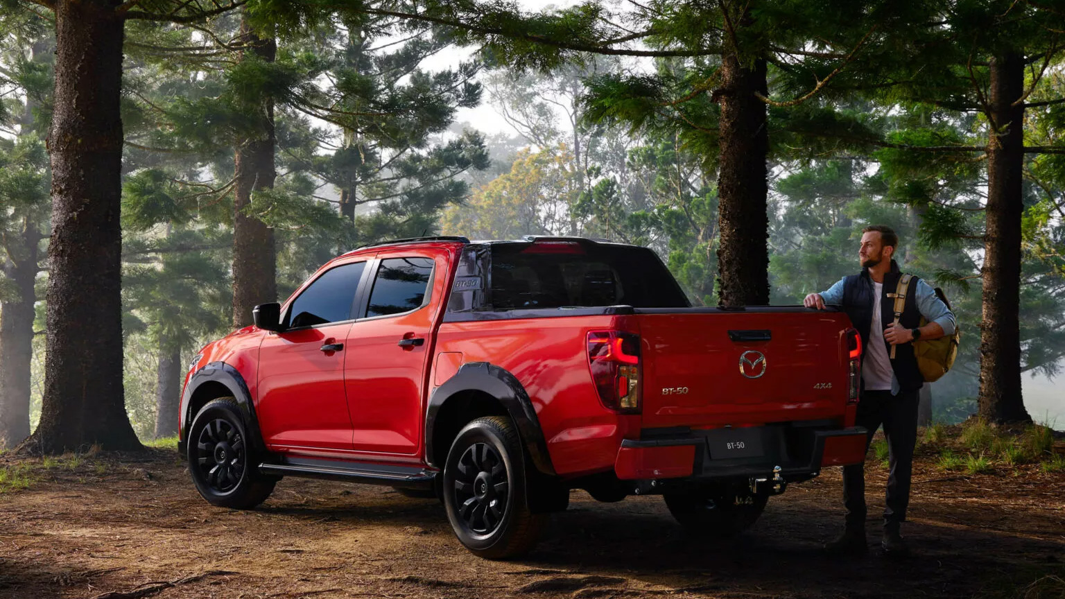 Vista frontal actualizada del Mazda BT-50