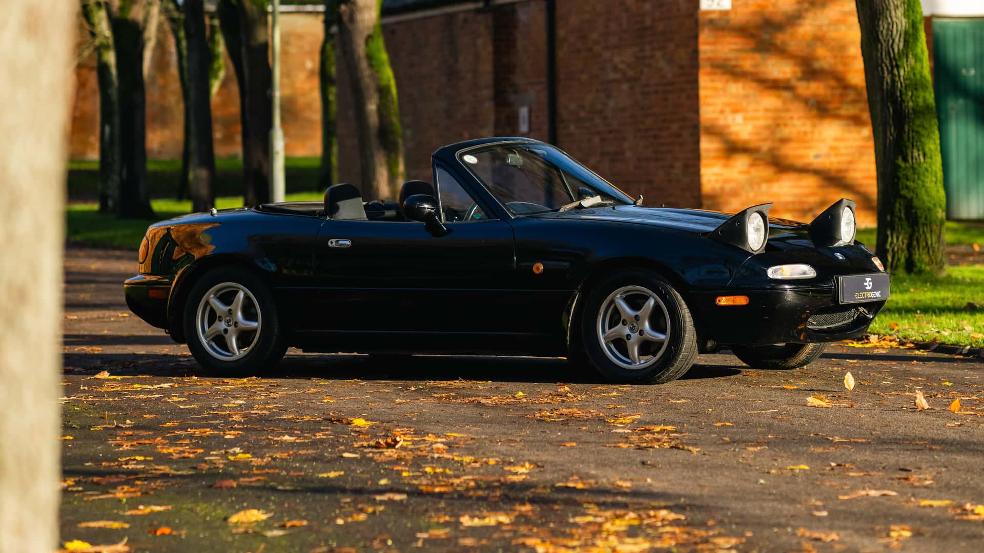 Mazda MX-5 NA electrificado - ver 4 Mazda MX-5 NA electrificado - ver 4
