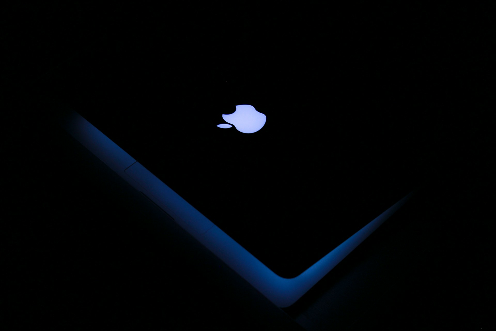 Apple ha lanzado modelos de lenguaje OpenELM compactos para ejecutarlos en gadgets Apple ha lanzado modelos de lenguaje OpenELM compactos para ejecutarlos en gadgets