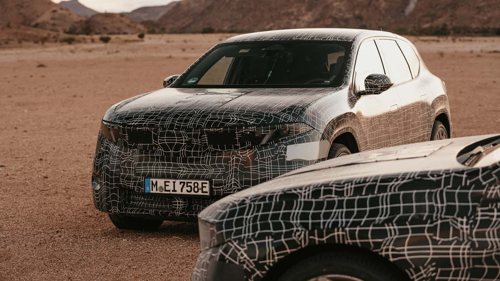 Prototipo de BMW iX3 con nueva plataforma