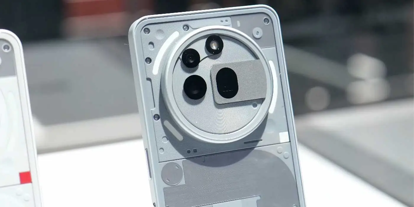 Nothing Phone 3a Pro en el MWC 2025 Nothing Phone 3a Pro en el MWC 2025
