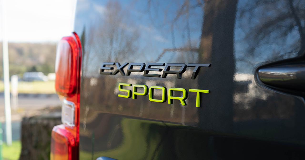 Peugeot Expert Sport con llantas de aleación de 18 pulgadas Peugeot Expert Sport con llantas de aleación de 18 pulgadas