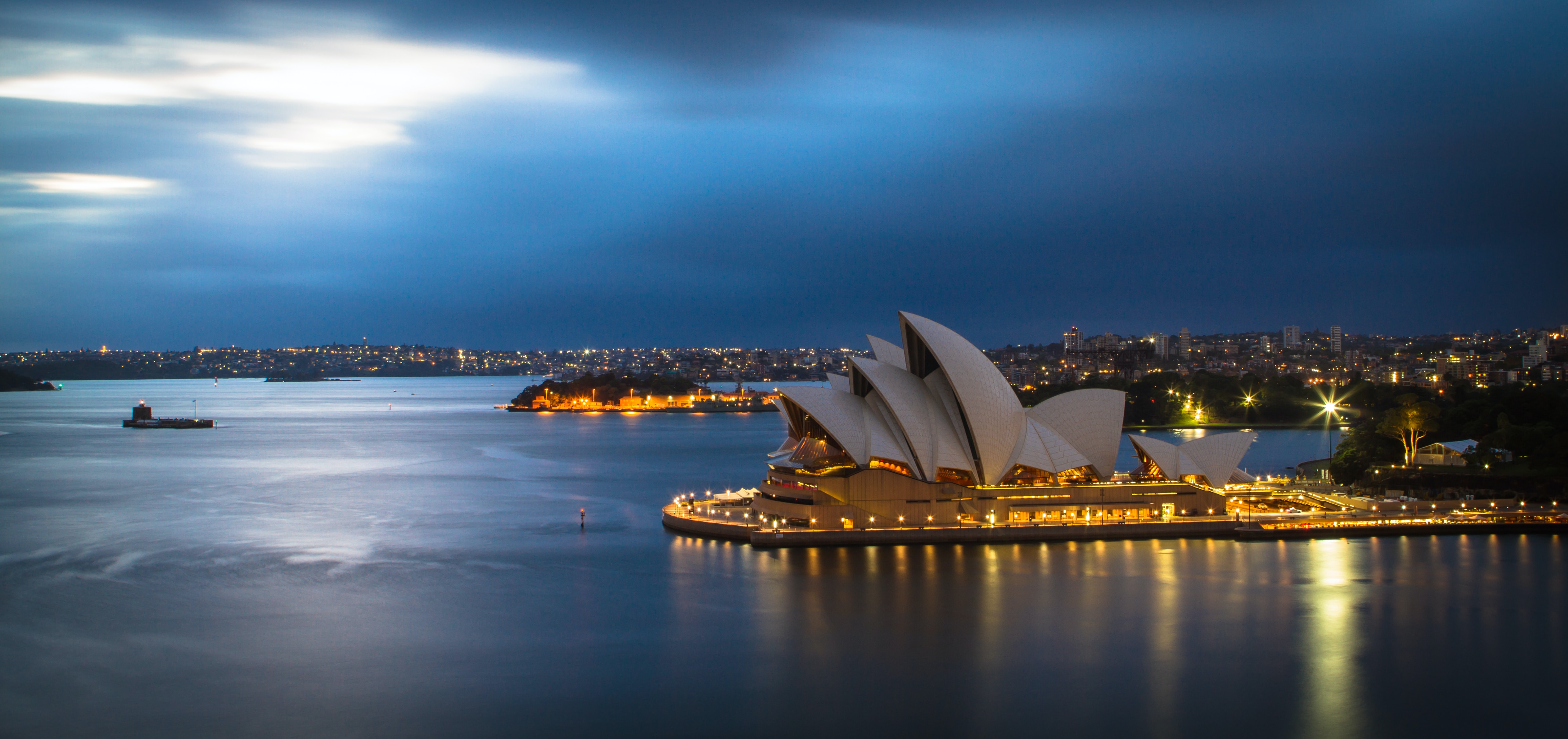 Australia pretende endurecer la normativa sobre inteligencia artificial