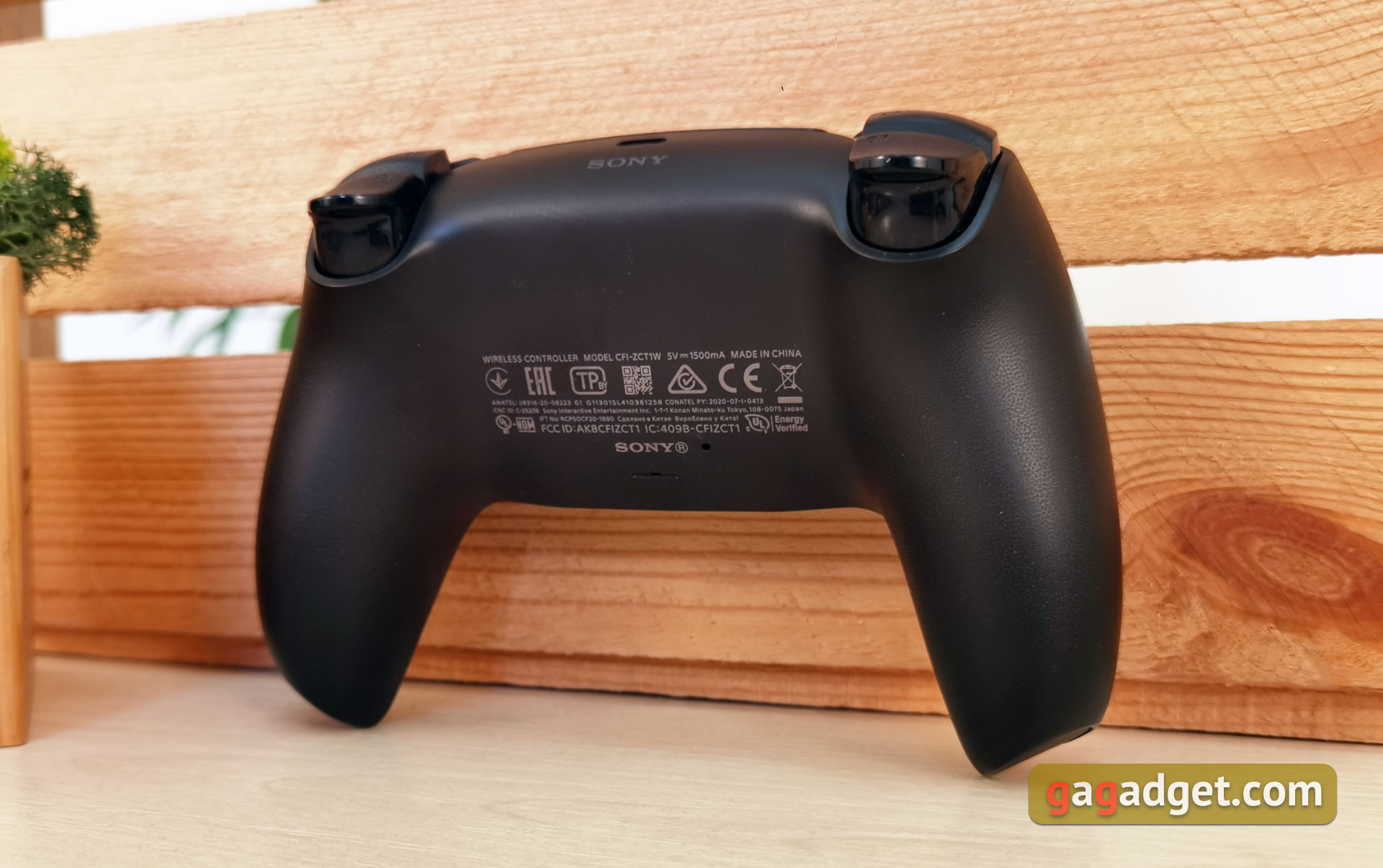 Accesorios para PlayStation 5: cómo hacer más cómodo el juego-16