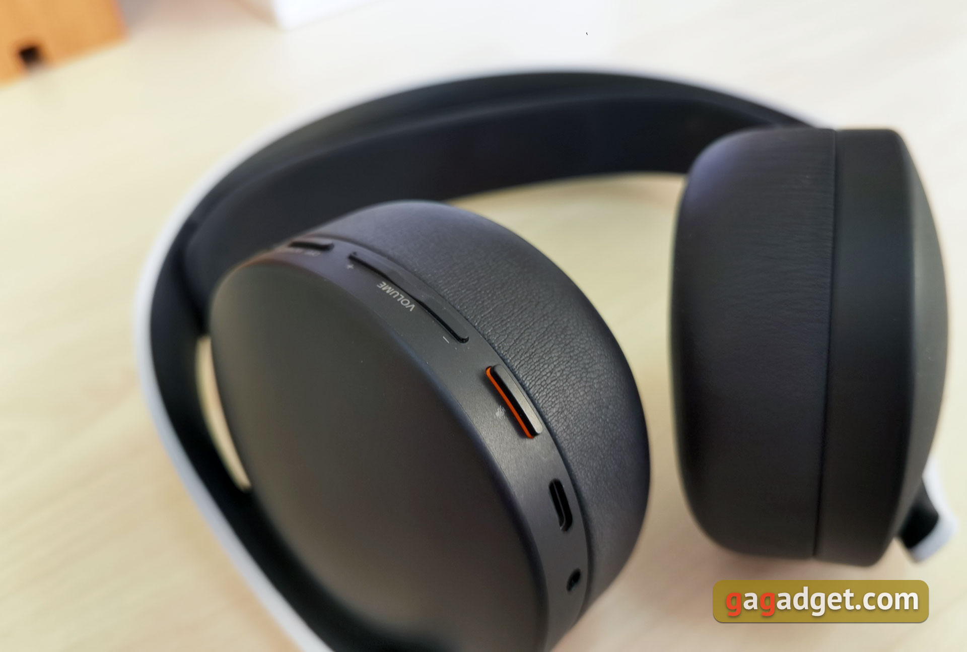 Accesorios para PlayStation 5: cómo hacer más cómodo el juego-38