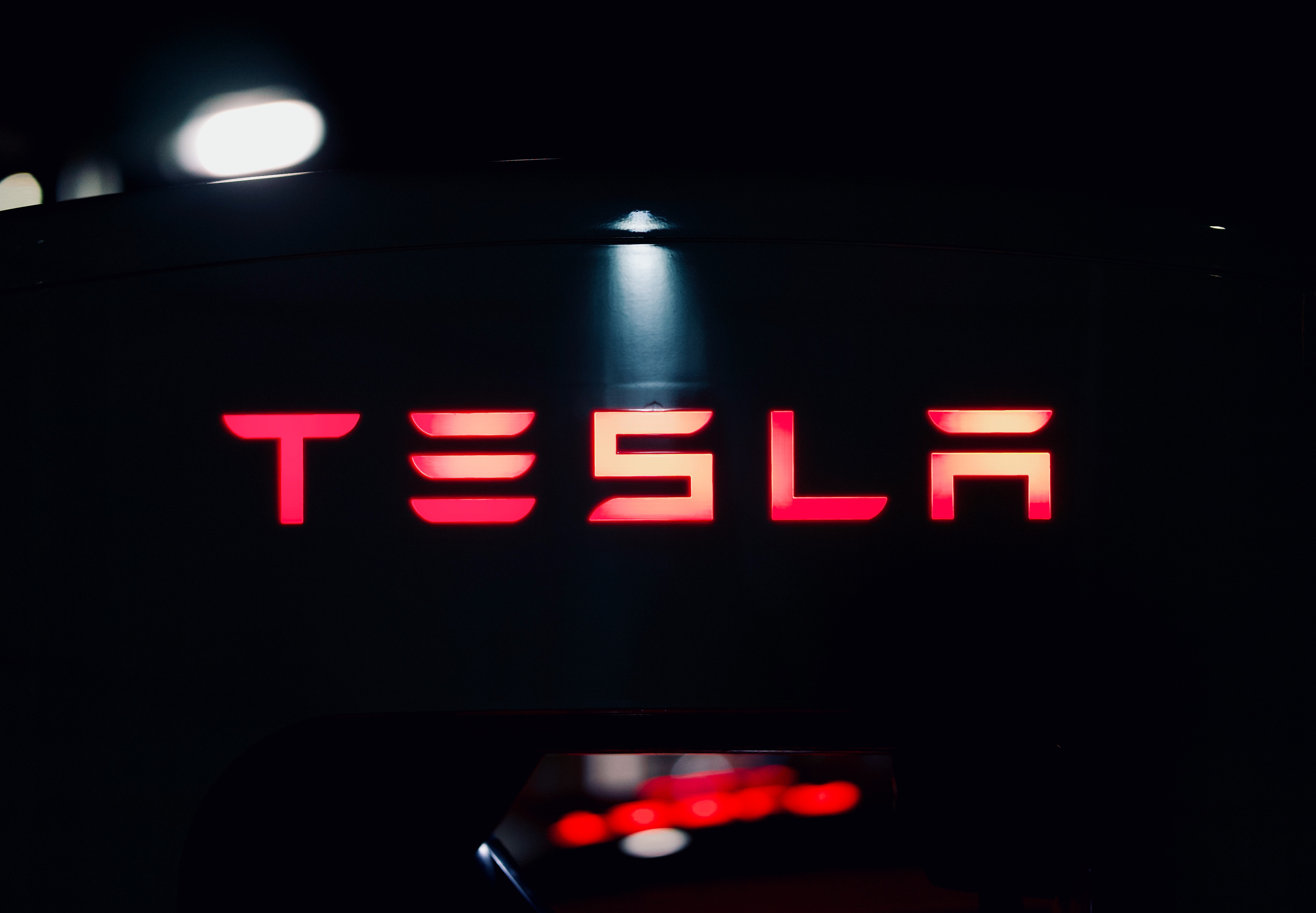 Tesla y Elon Musk conocían los fallos de Autopilot, según un tribunal de EEUU Tesla y Elon Musk conocían los fallos de Autopilot, según un tribunal de EEUU
