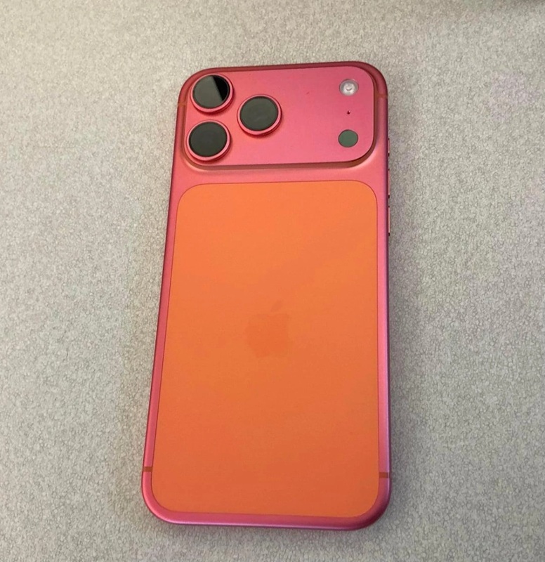 Image of pink iPhone 17 Pro after color change Image of pink iPhone 17 Pro after color change