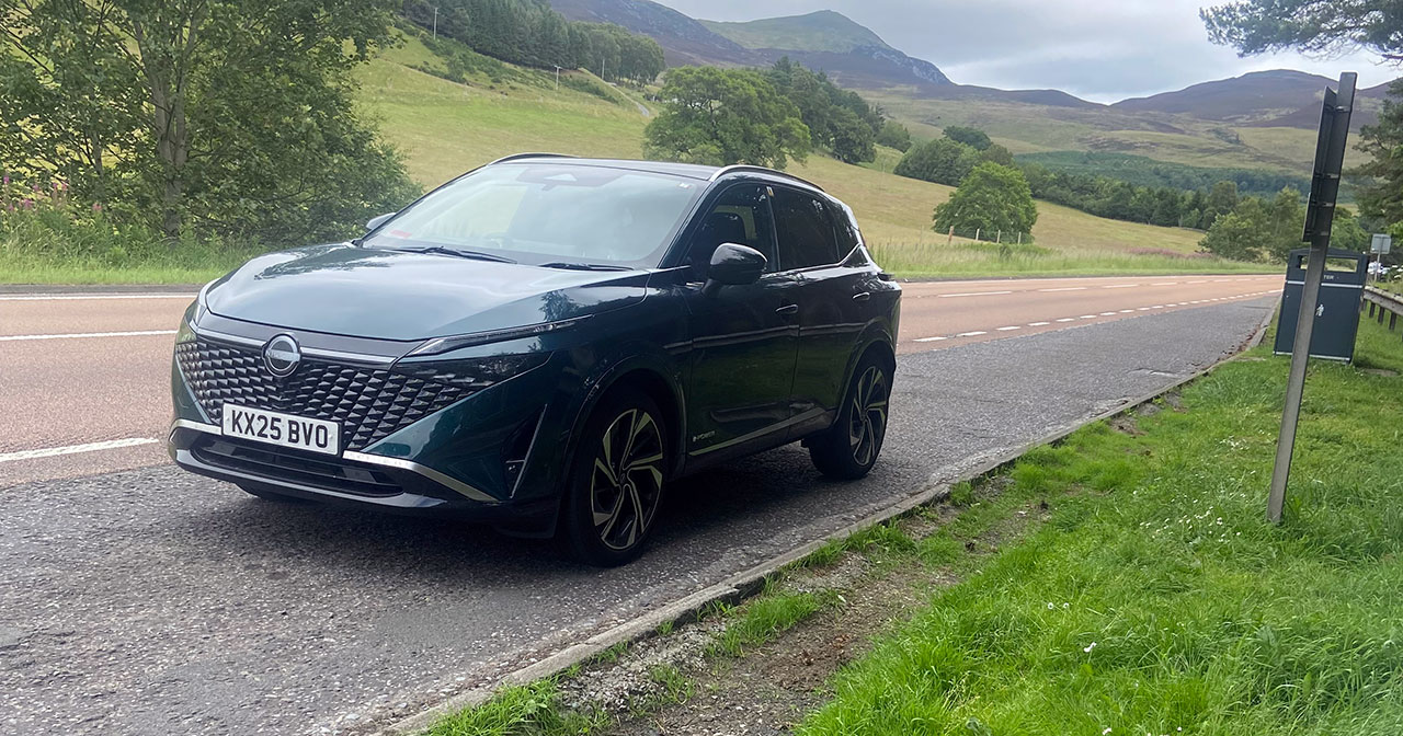 Crossover Nissan Qashqai en la pista