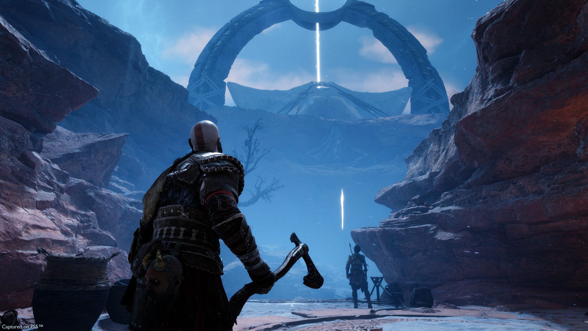 El director artístico de God of War: Ragnarok ha publicado nuevas capturas de pantalla del juego. Muestran a Kratos y Atreus viajando por los Nueve Mundos-3 El director artístico de God of War: Ragnarok ha publicado nuevas capturas de pantalla del juego. Muestran a Kratos y Atreus viajando por los Nueve Mundos-3