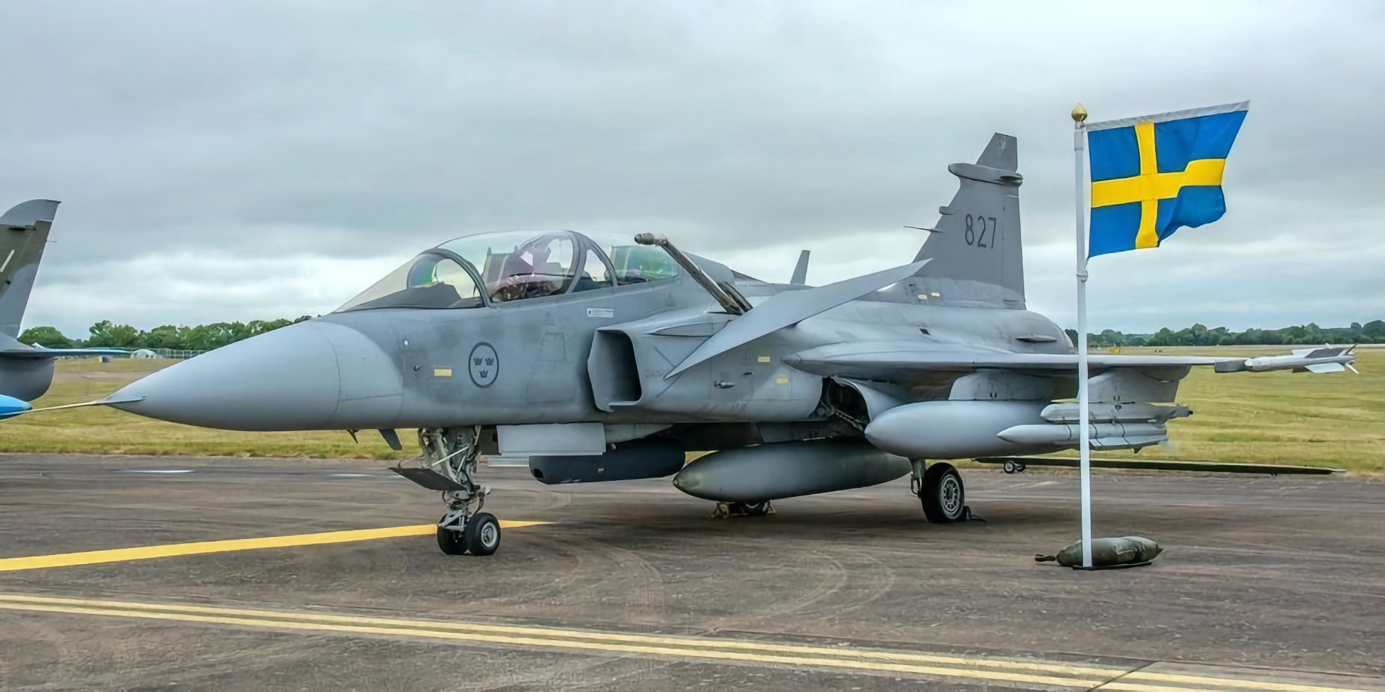 Suecia podría aprobar en breve la entrega de cazas de cuarta generación Saab JAS 39 Gripen a Ucrania Suecia podría aprobar en breve la entrega de cazas de cuarta generación Saab JAS 39 Gripen a Ucrania