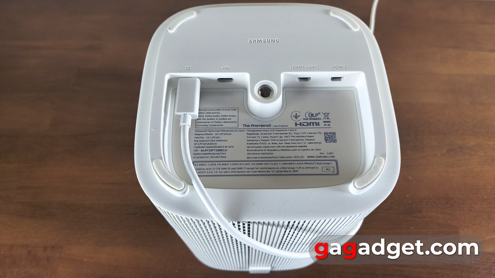 Ahora su escritorio es táctil: análisis del proyector láser interactivo Samsung The Premiere 5-9 Ahora su escritorio es táctil: análisis del proyector láser interactivo Samsung The Premiere 5-9