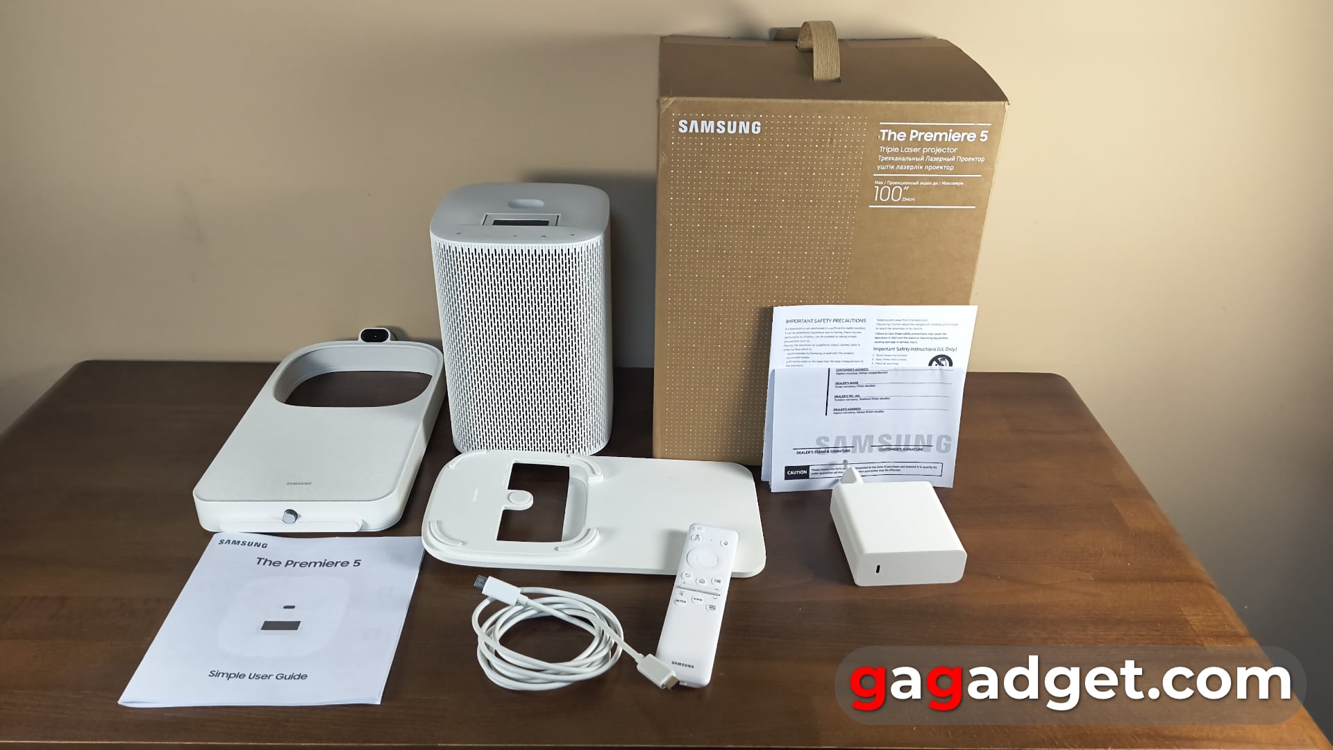 Ahora su escritorio es táctil: análisis del proyector láser interactivo Samsung The Premiere 5-2 Ahora su escritorio es táctil: análisis del proyector láser interactivo Samsung The Premiere 5-2