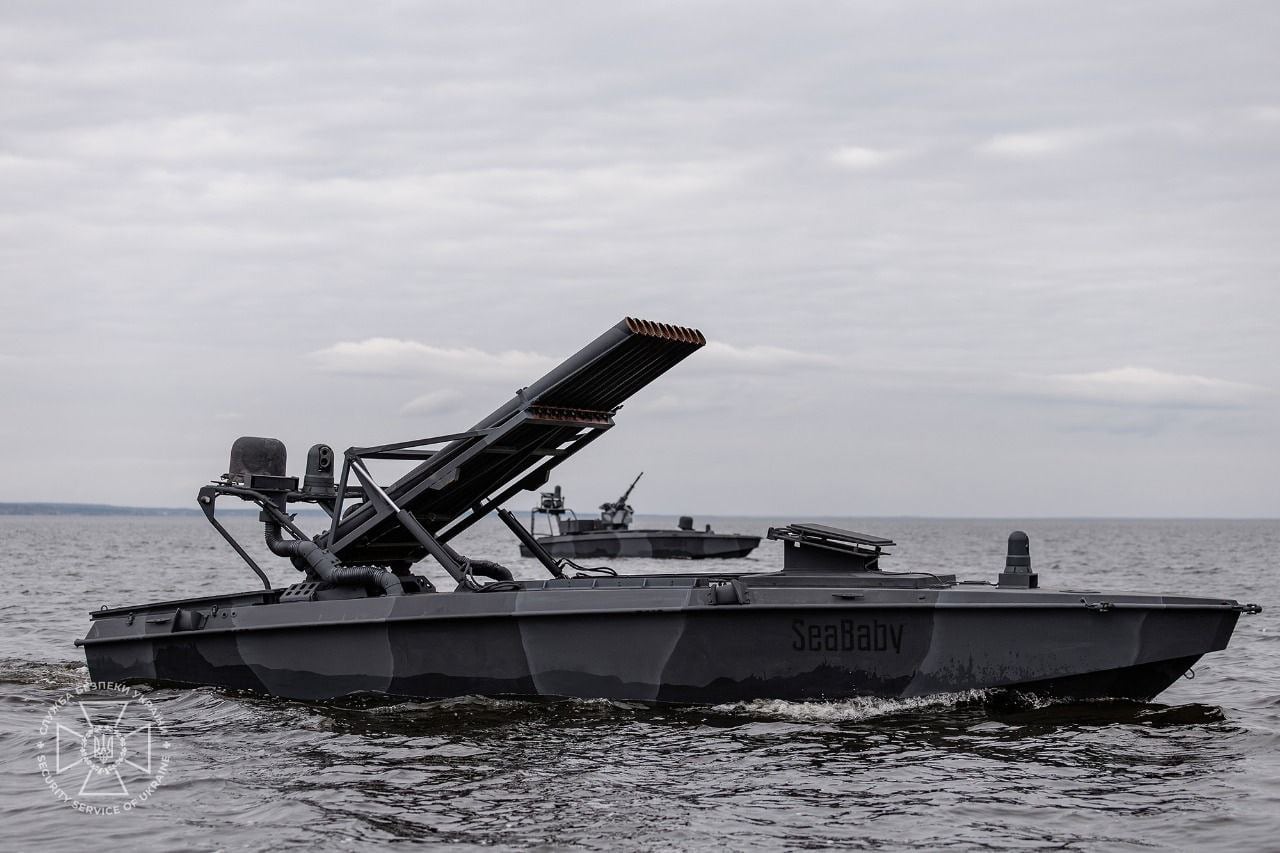 SSU mostró una nueva generación de drones marinos Sea Baby: ahora con una ametralladora y MLRS (video)-2 Sea Baby con sistema de misiles Grad