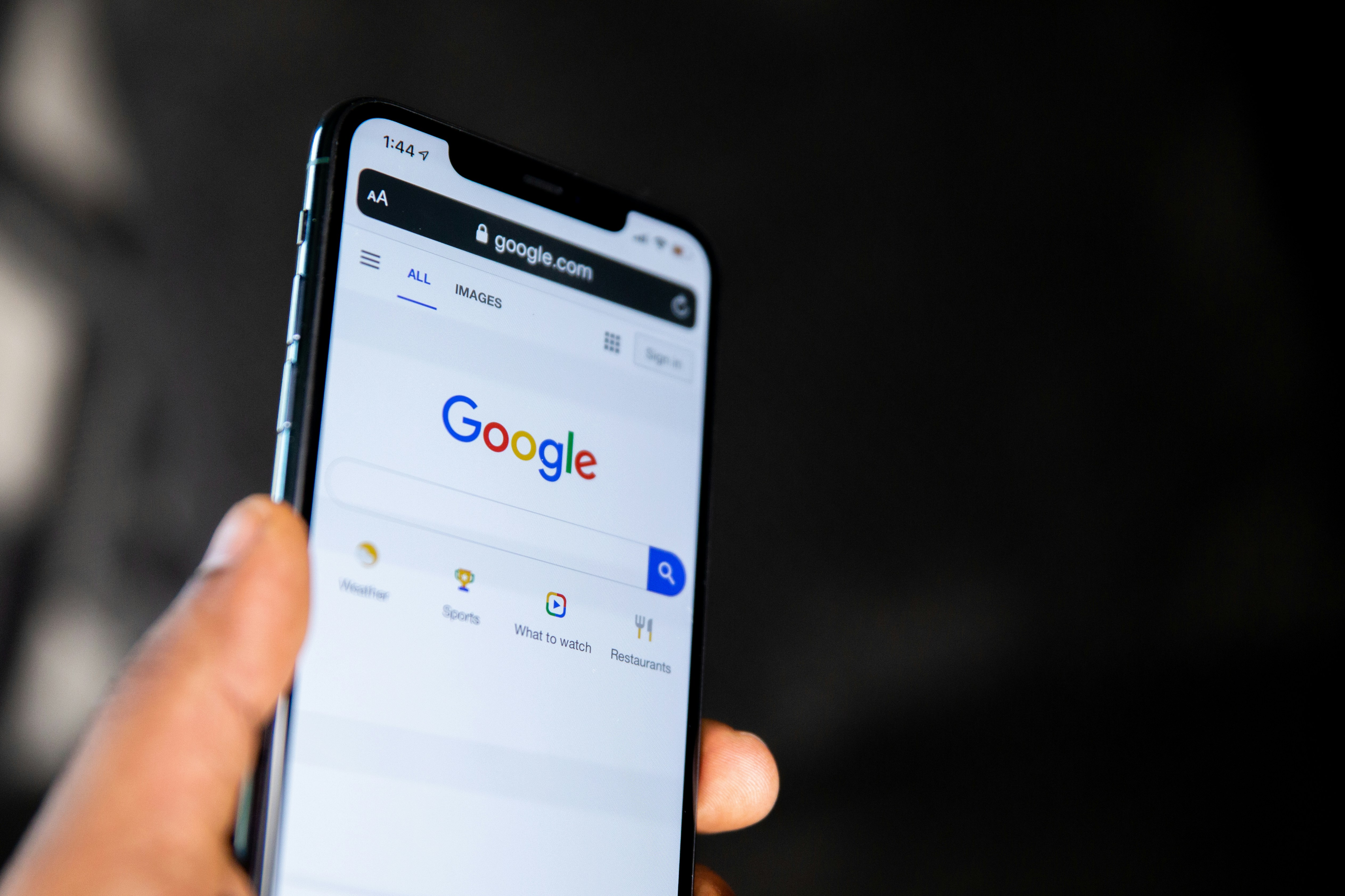 Google paga miles de dólares a los editores por usar su IA para escribir artículos - informaria