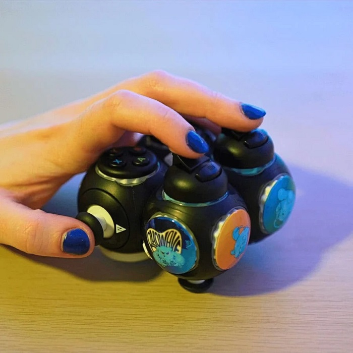 Se ha presentado el dispositivo modular Proteus Controller de Microsoft y ByoWave, que permite a las personas con discapacidad crear el gamepad perfecto para jugar a juegos de PC y Xbox.-2 Se ha presentado el dispositivo modular Proteus Controller de Microsoft y ByoWave, que permite a las personas con discapacidad crear el gamepad perfecto para jugar a juegos de PC y Xbox.-2