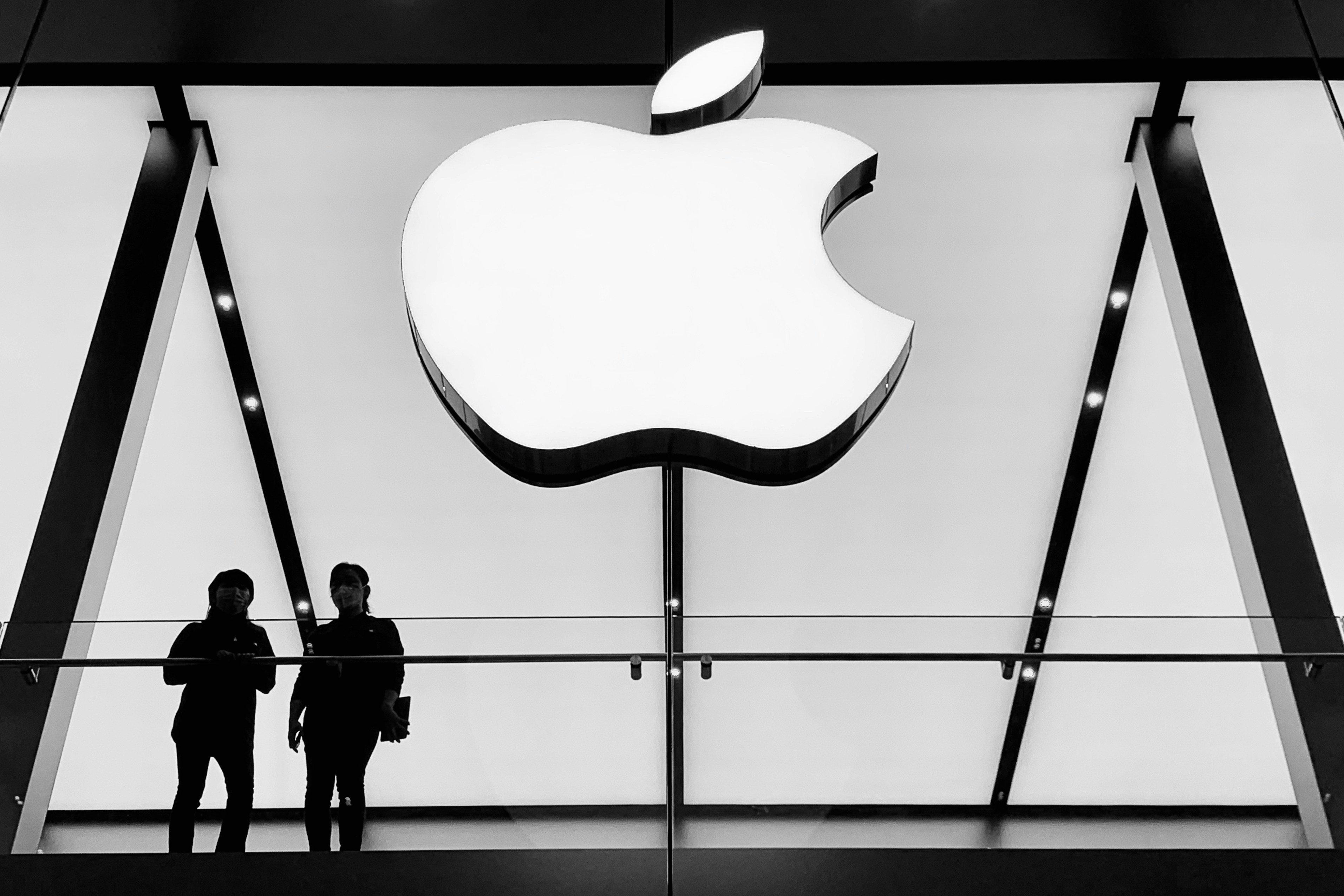 Apple desarrolló el modelo multimodal MM1 para la interpretación de imágenes y textos