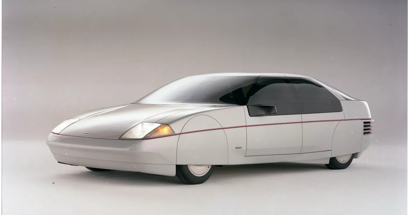 Vista cercana del Ford Probe IV Concept