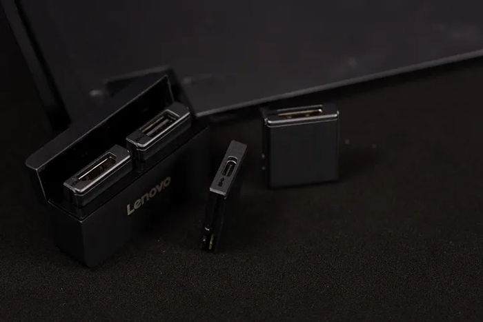 Puertos y conexiones de ThinkBook