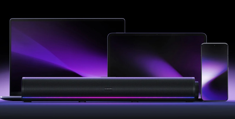 Xiaomi Desktop Speaker Pro sobre un escritorio