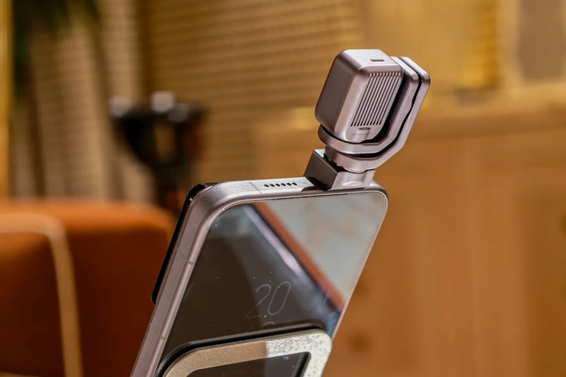 Características únicas del Honor Robot Phone en CES 2026